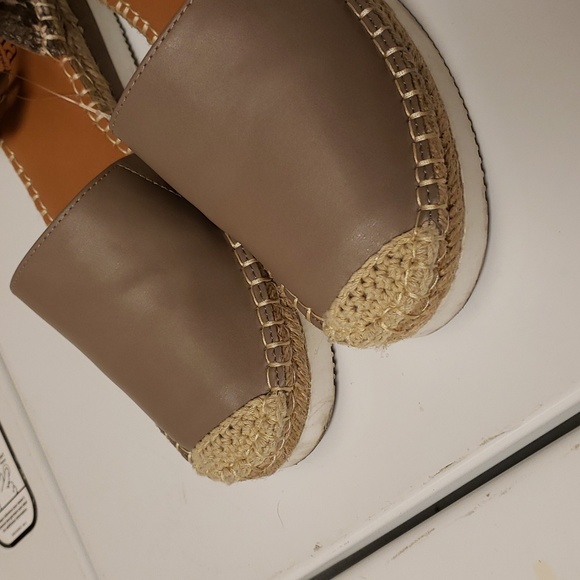 A.n.a Cindy Ankle Strap Flat Sandals 7 1/2" Host pick"🥳🥳 - Picture 6 of 11